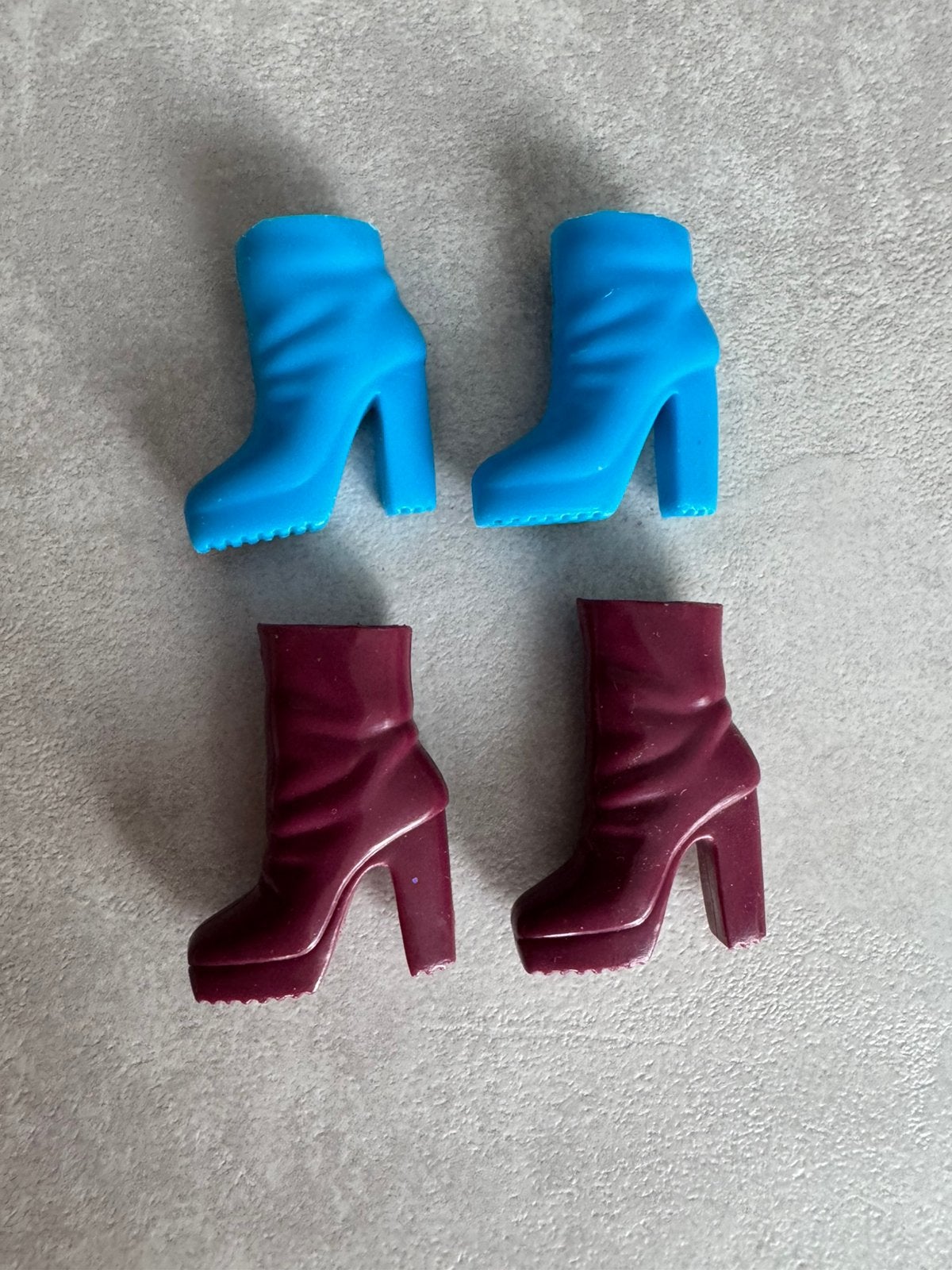 Barbie fashion fever laarsjes, Verzamelen, Poppen, Ophalen of Verzenden, Gebruikt, Accessoires
