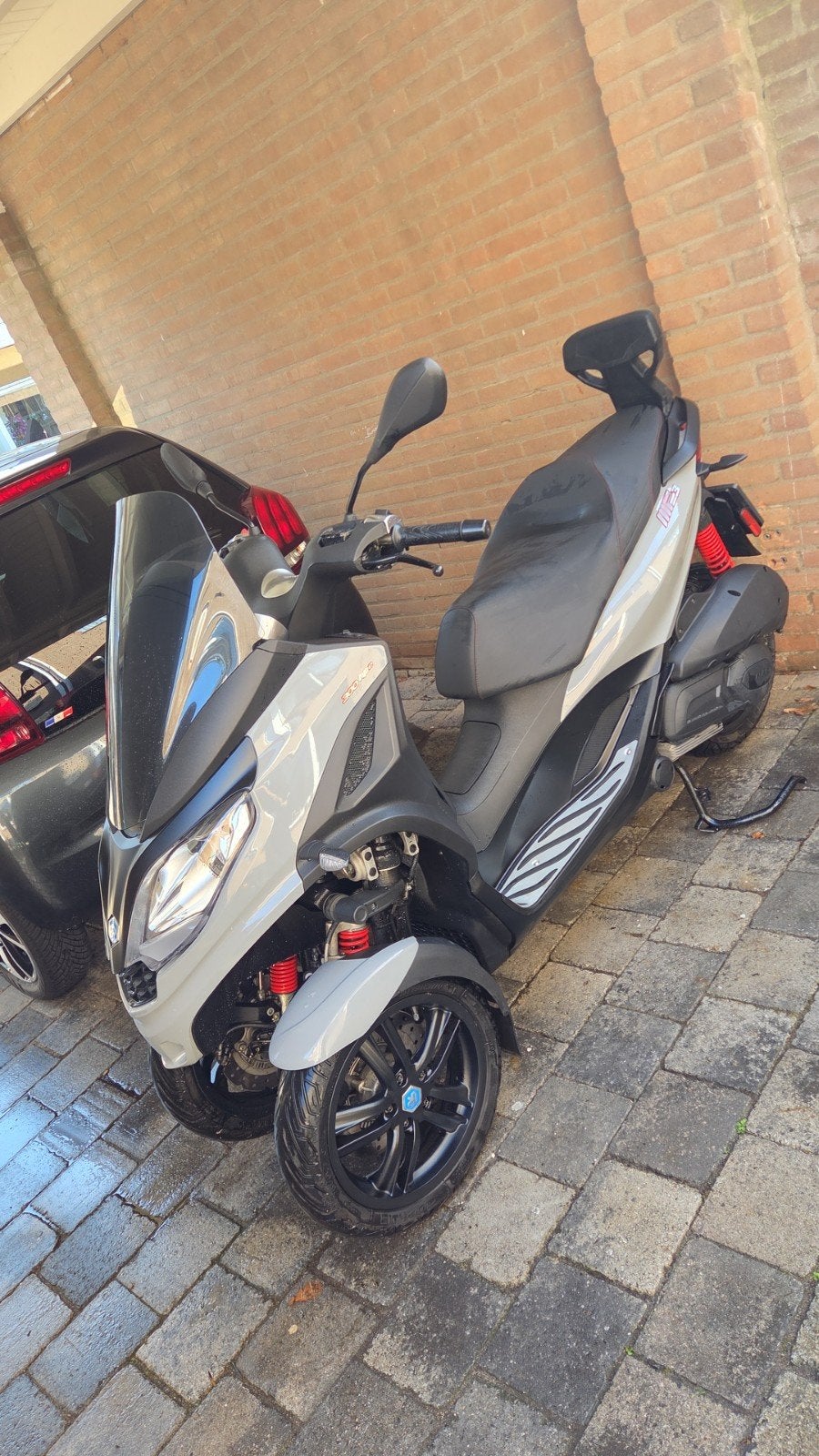 Piaggio MP3 HPE 300 Sport Nardo Grey  - 12×××km!, Ophalen