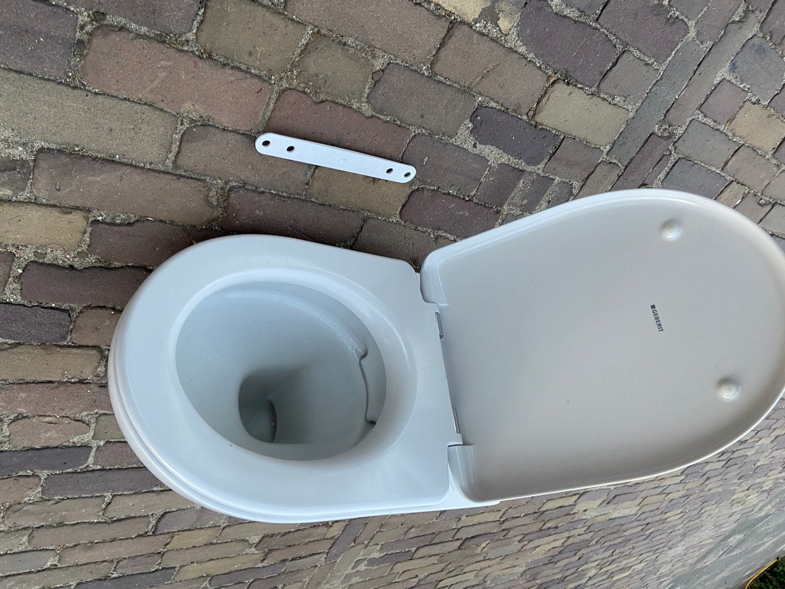 Geberit WC met wc-bril, Ophalen, Gebruikt, Steen, Toilet