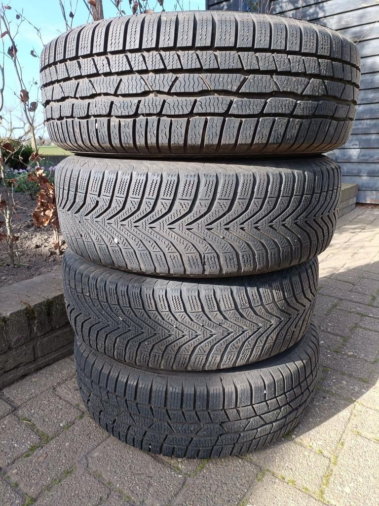 Continental Vredestein Winterbanden opstalen velg 195/65 R, Auto diversen, Ophalen, Gebruikt