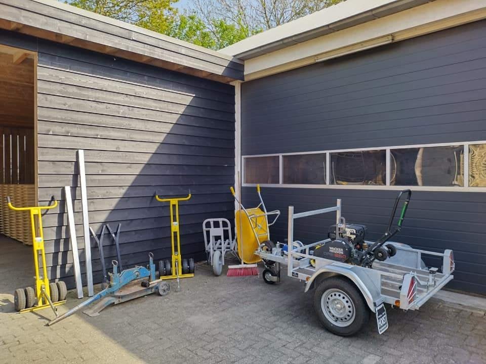 Stenenknipper te huur, Ophalen, Gebruikt