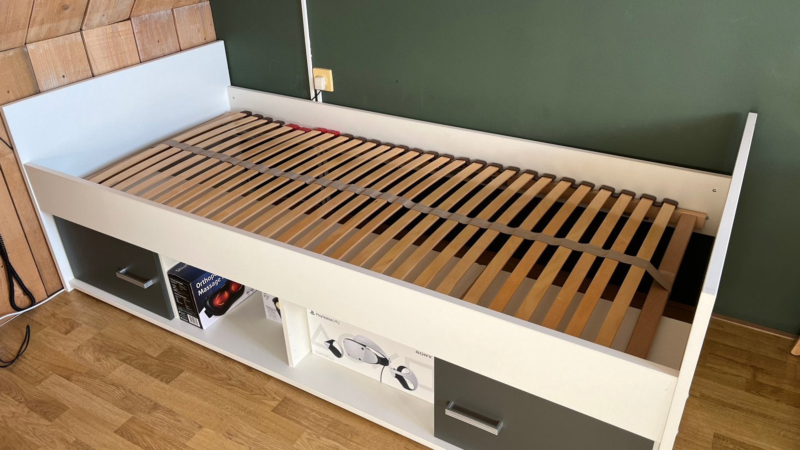 1 persoons bed met lattenbodem en kastjes, Ophalen, Gebruikt, 90 cm, Eenpersoons