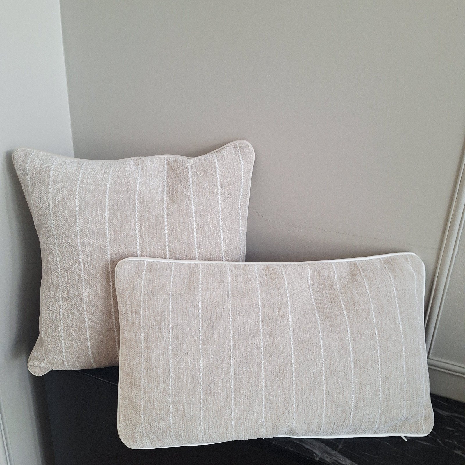 Super chique luxe kussens beige witte streep japandi chique, Beige, Vierkant, Nieuw, Ophalen of Verzenden