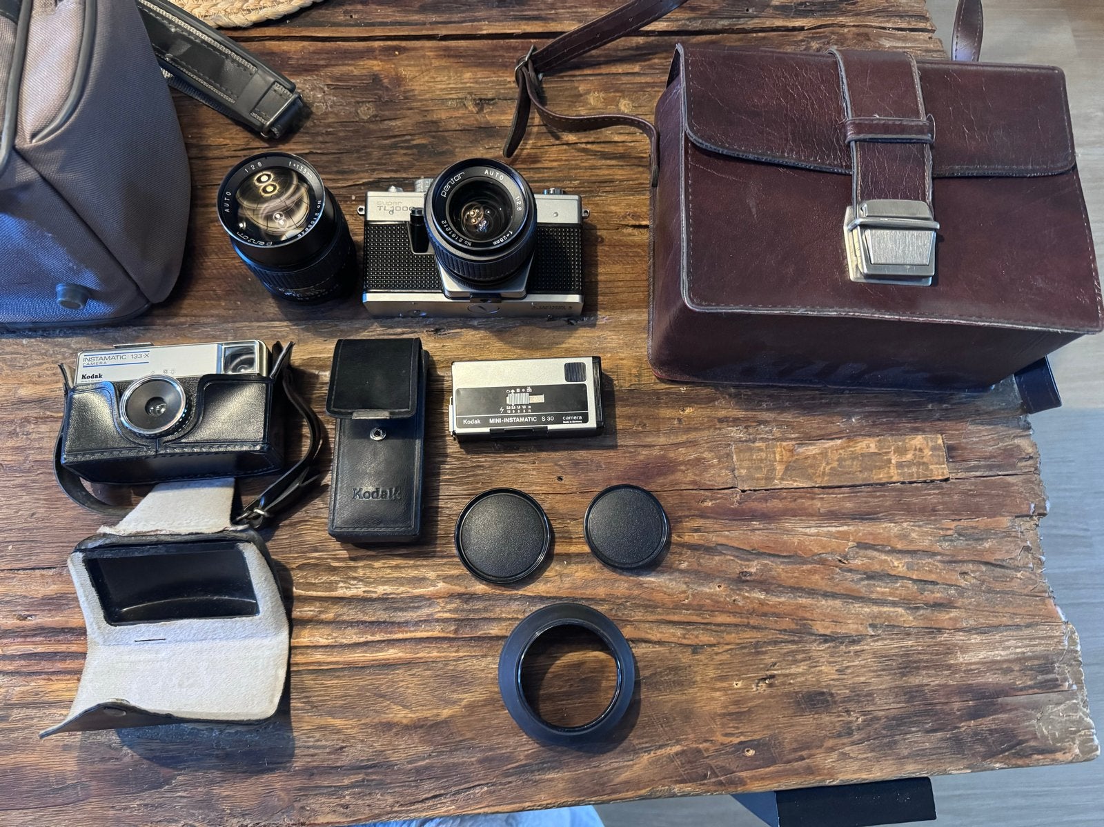 Vintage camera set: Praktica, Kodak Instamatic en accessoire, Ophalen, Gebruikt, Spiegelreflex, Kodak