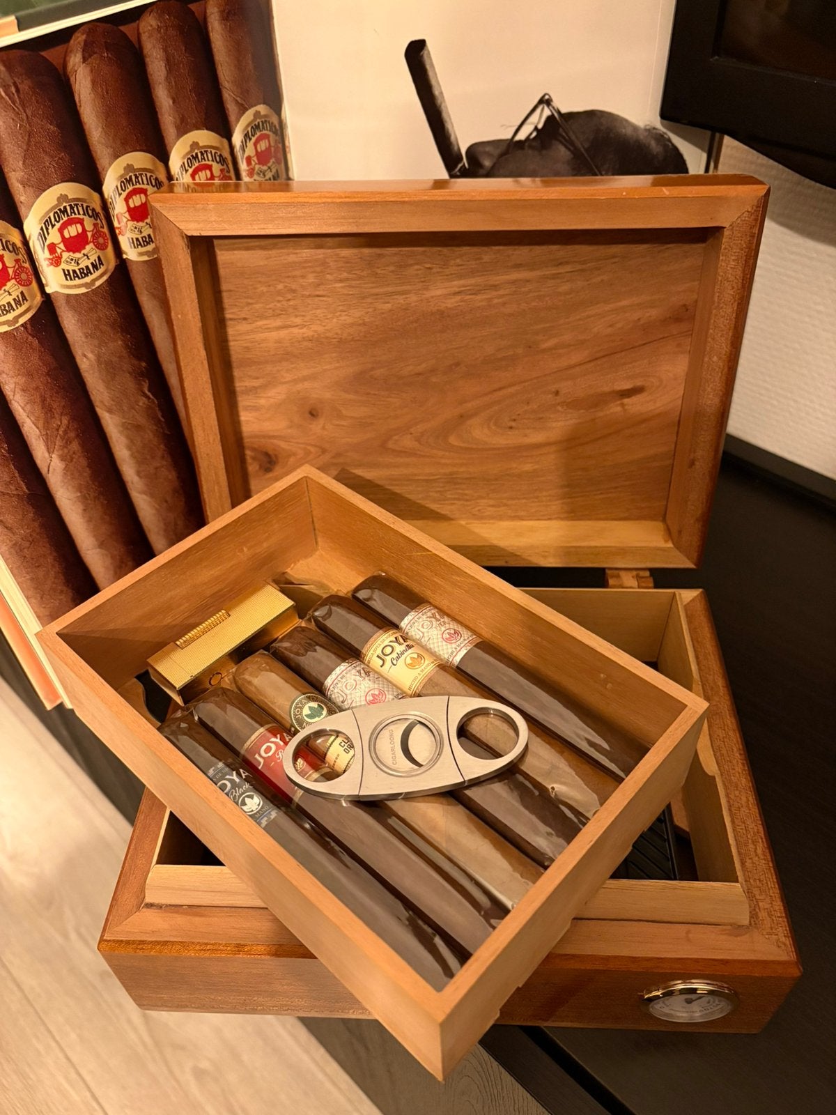 Exclusieve luxe sigaren humidor, Ophalen of Verzenden, Zo goed als nieuw, Tabaksdoos of Verpakking