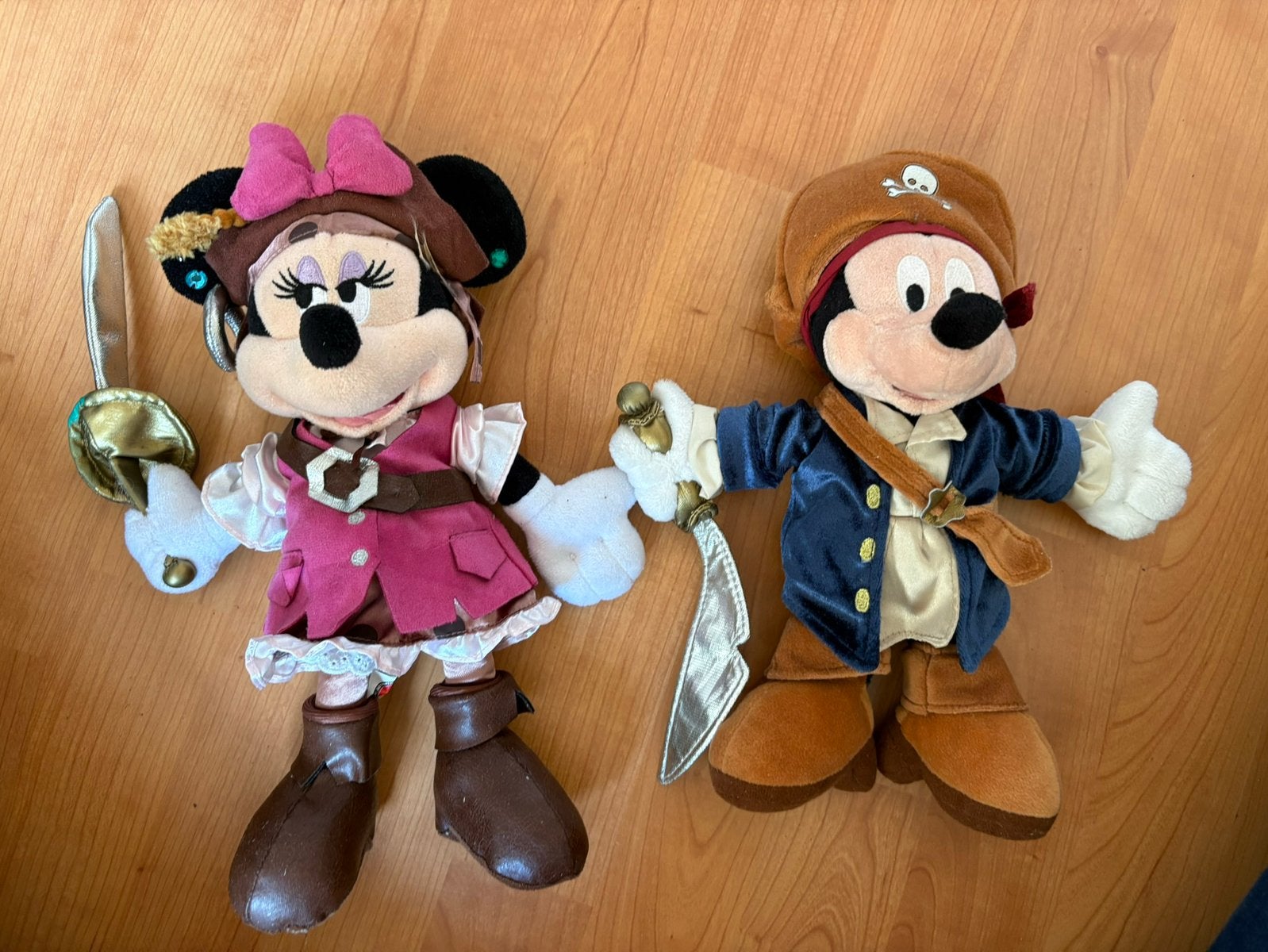 Disney Mickey en Minnie piraat knuffels, Ophalen of Verzenden, Nieuw, Overige typen, Middelgroot (20 tot 80 cm)