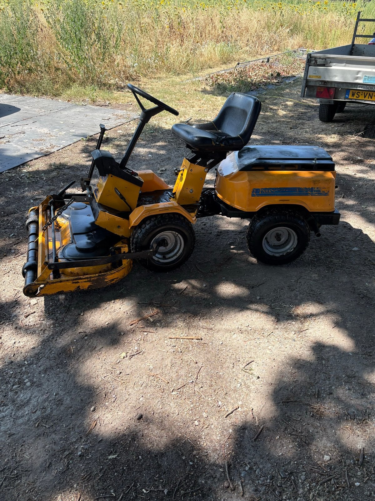 Stiga Park Zitmaaier - Krachtige Benzine Grasmaaier, Ophalen, Cirkelmaaier, Gebruikt, Mulchfunctie
