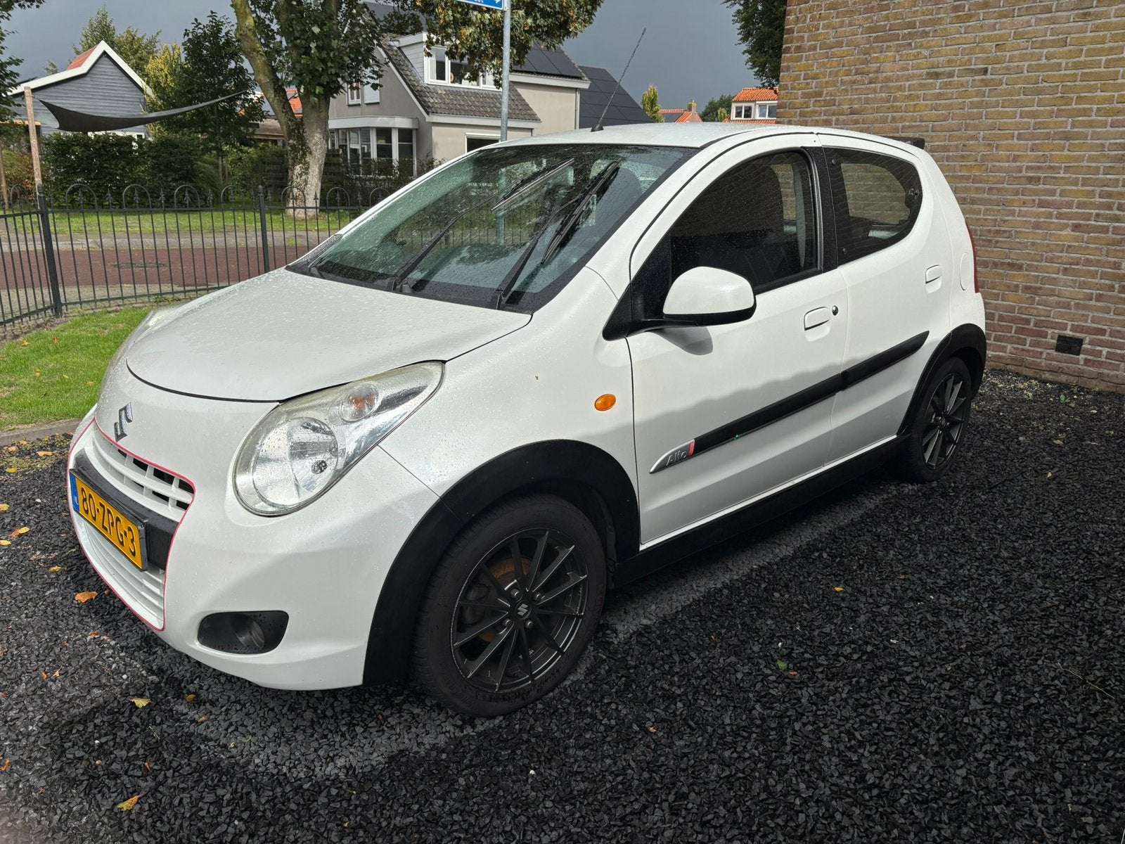 Suzuki Alto 1.0 2013 Wit, Auto's, Voorwielaandrijving, Euro 5, 200 kg, 4 stoelen