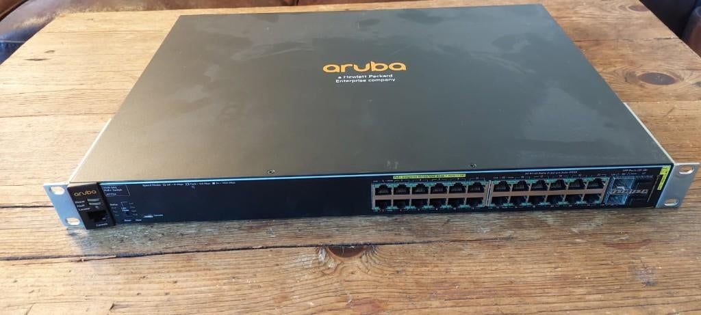 HP J9773A - HP Aruba 2530-24G 24-Port PoE Switch, Ophalen of Verzenden, Zo goed als nieuw