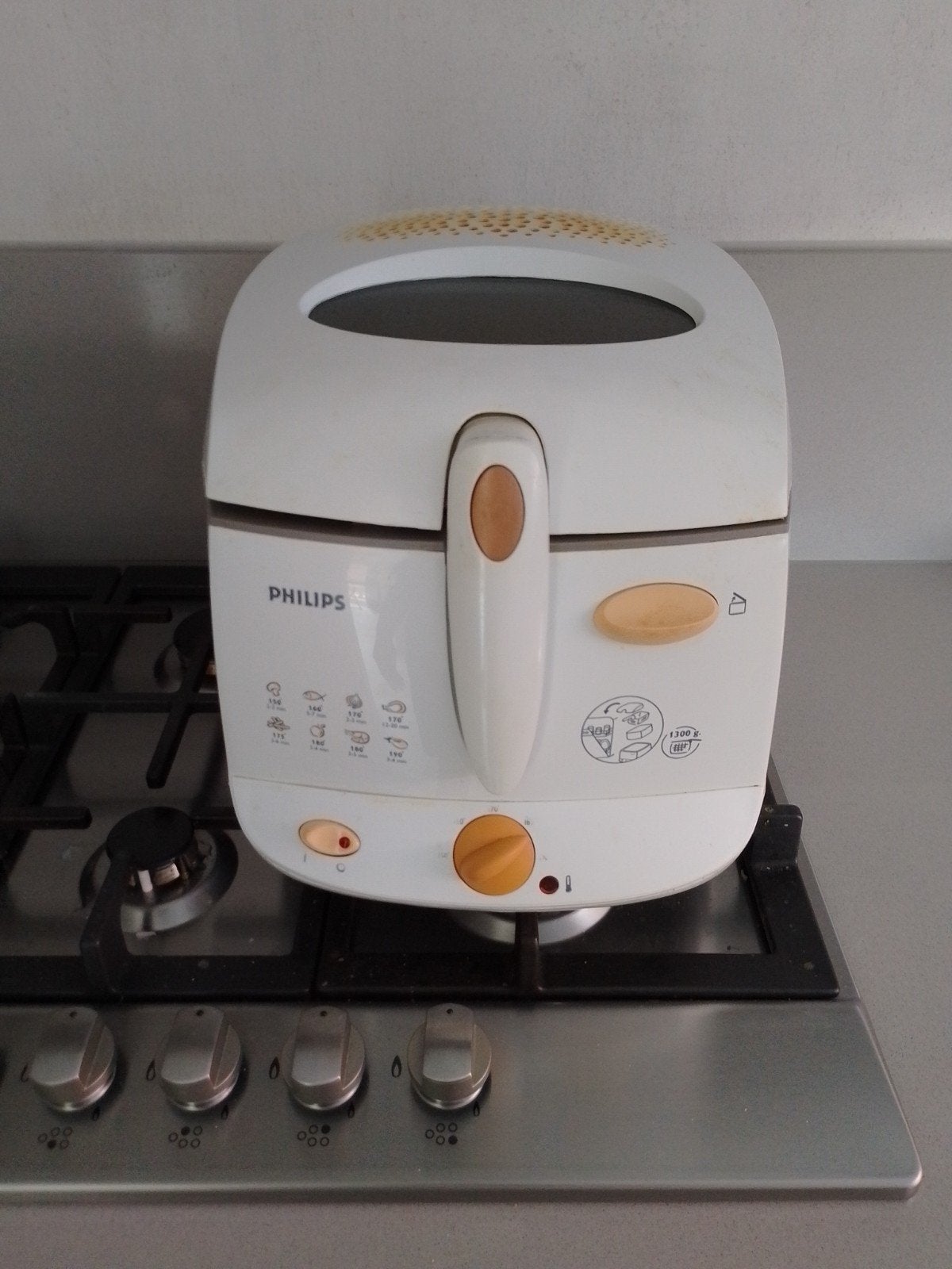 Philips Friteuse - Compact en Gebruiksvriendelijk, 2 tot 3 liter, Ophalen of Verzenden, Gebruikt, Uitneembare binnenpan