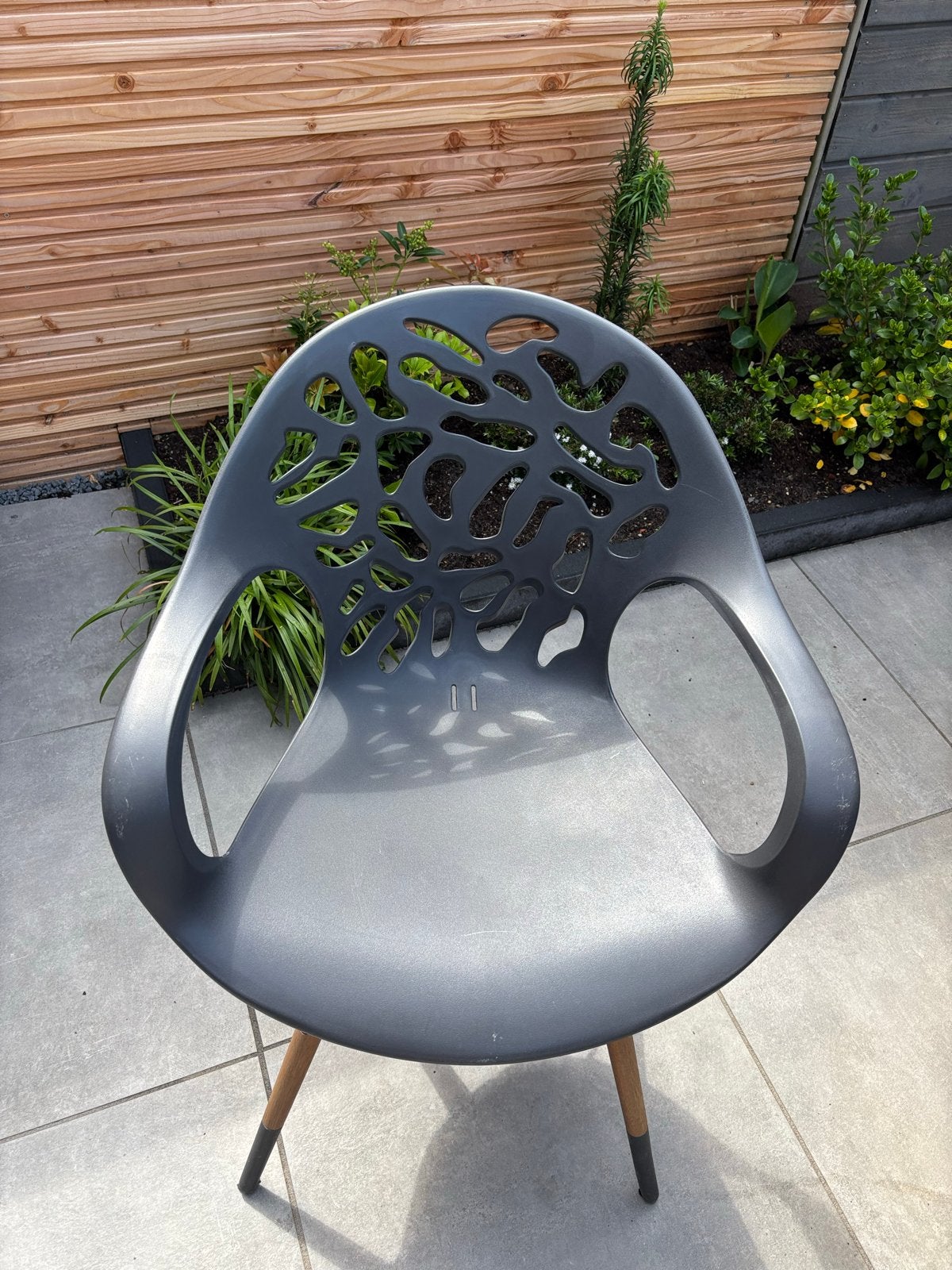 Gratis af te halen: Groen/grijze tuinstoelen, Ophalen, Gebruikt, Kunststof