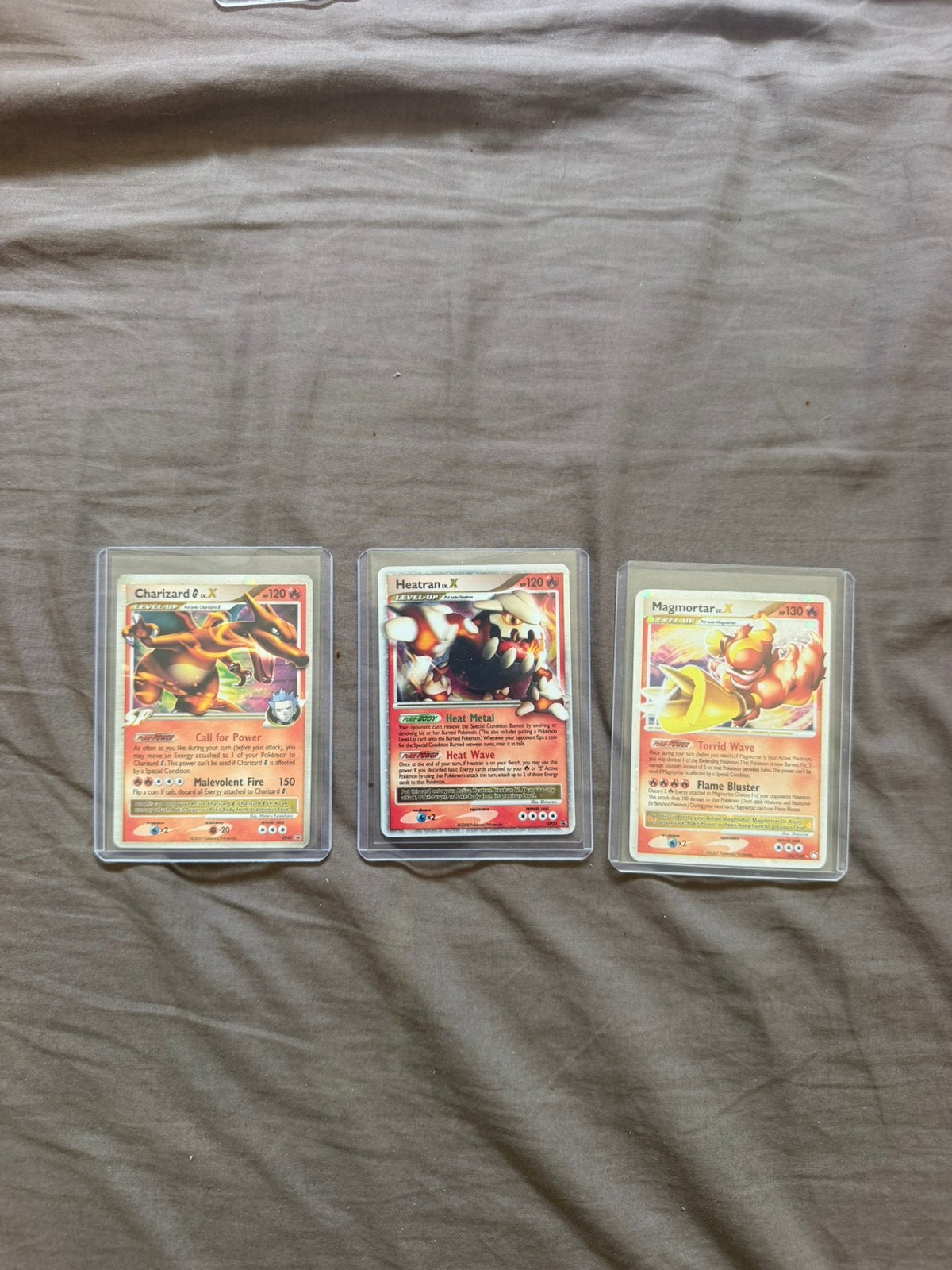 Setje LV X pokemon kaarten, Ophalen of Verzenden, Zo goed als nieuw, Meerdere kaarten