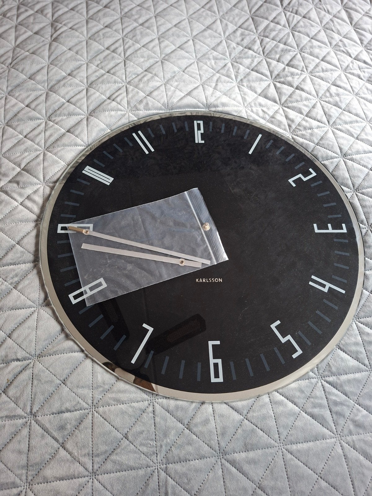 grote Karlsson Klok 60 cm - Zwart met Zilveren Rand - Goede, Ophalen