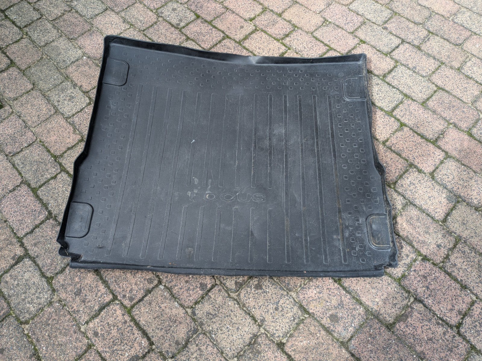 Kunststof achterbakmat Ford Focus Wagon MK2, Auto diversen, Ophalen, Gebruikt