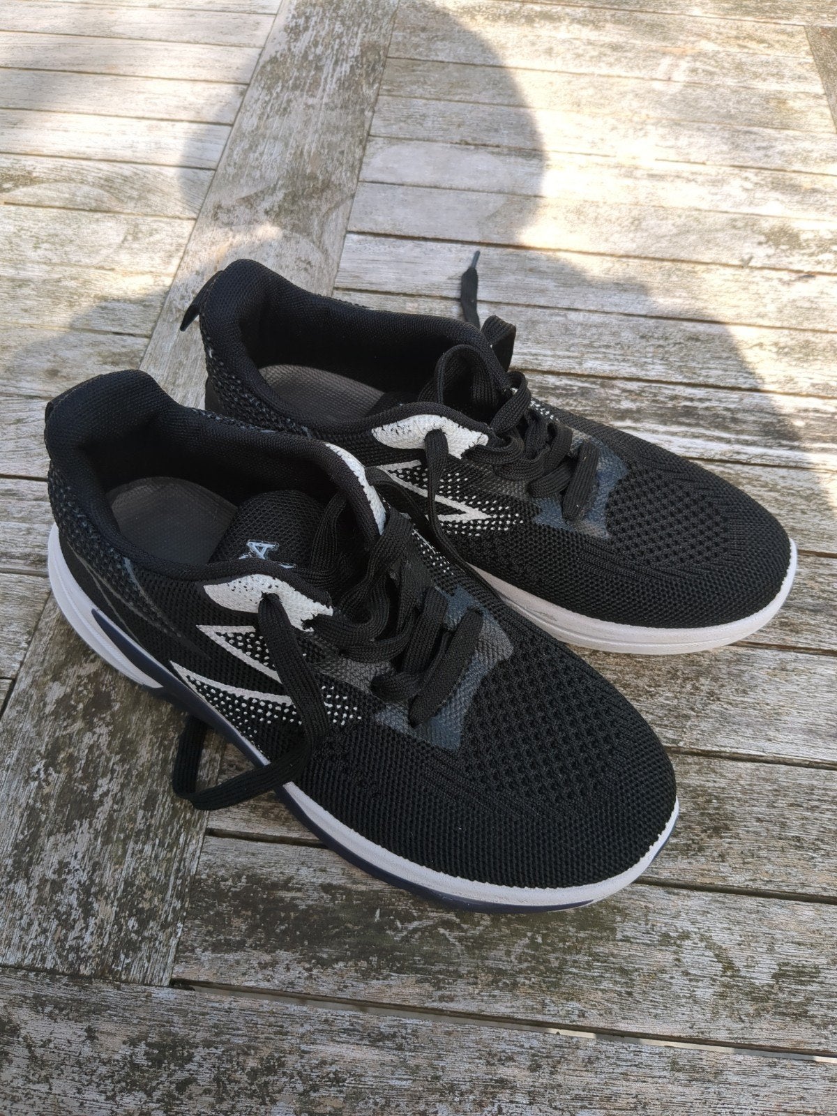 Osaga sportschoenen 40, Overige typen, Zo goed als nieuw, Overige sporten, Ophalen