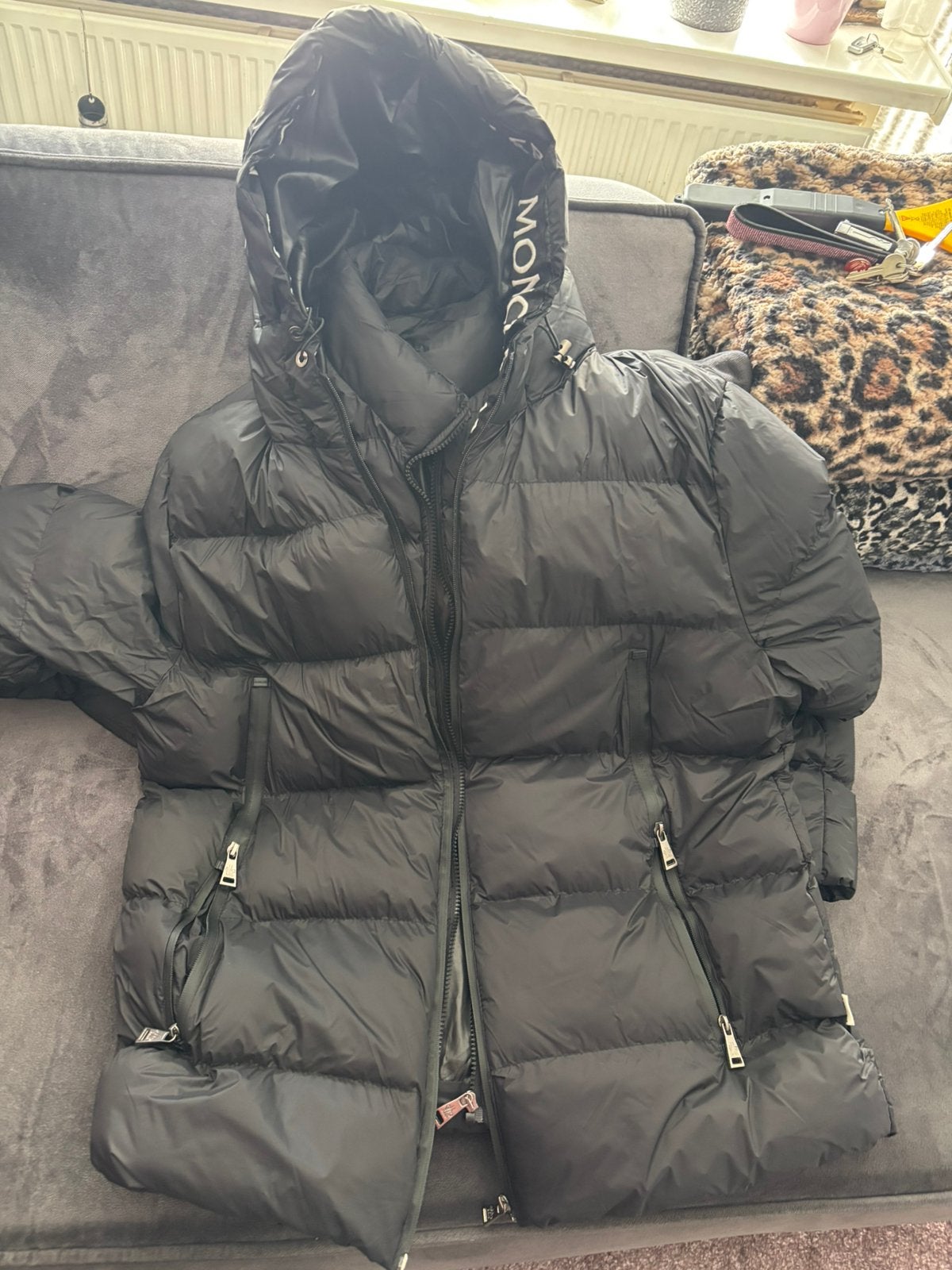 Moncler jas xxl, Ophalen of Verzenden, Zo goed als nieuw, Overige maten, Zwart