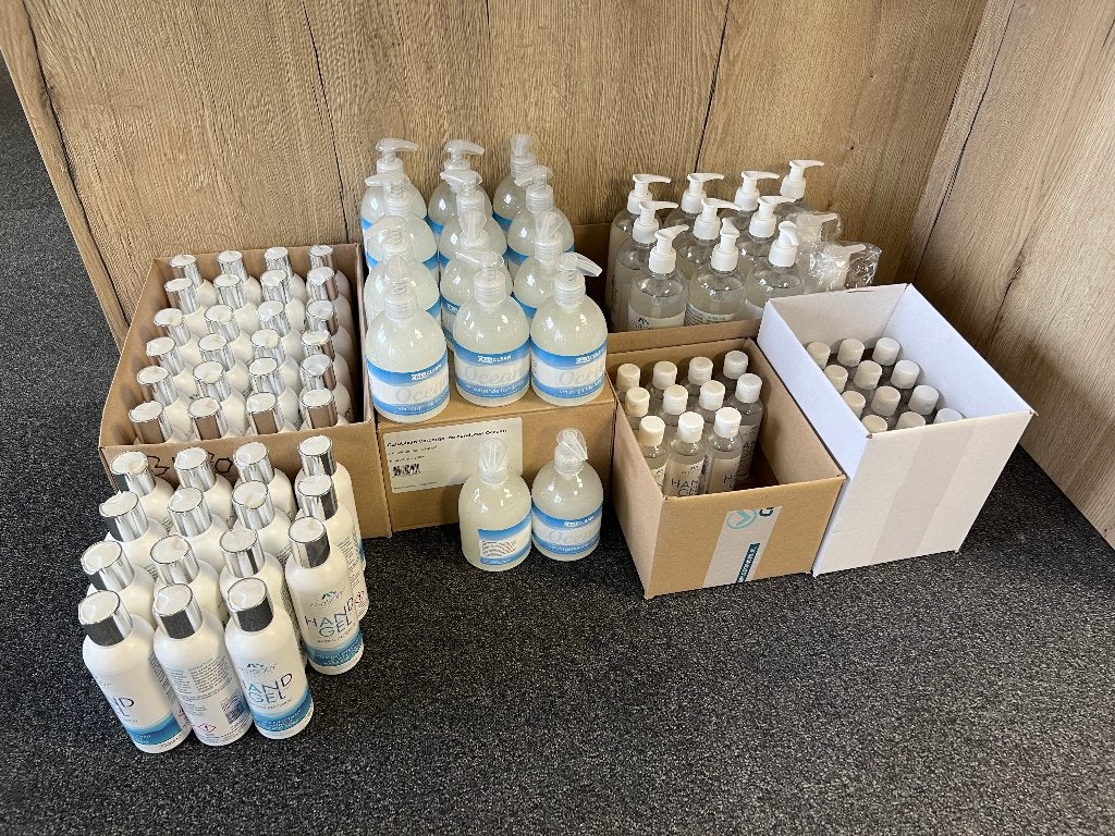 Anybody & CaluClean vloeibare handgel | 108 stuks, Sieraden, Tassen en Uiterlijk, Uiterlijk | Lichaamsverzorging, Nieuw, Overige typen