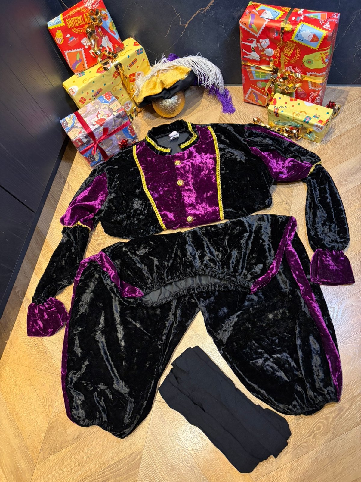 Pietenpak handwerk maat xxl paars geel luxe sinterklaas set, Diversen, Sinterklaas, Ophalen of Verzenden, Zo goed als nieuw