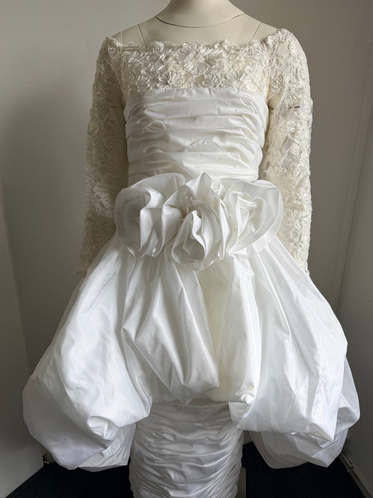 Vintage Trouwjurk met Ballonrok - Linea Raffaelli, Ophalen of Verzenden, Gedragen, Wit, Trouwjurk