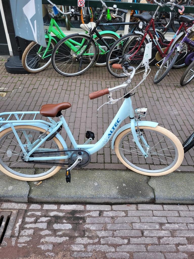 Altec Candy Meisjesfiets 22 inch - Lichtblauw, Fietsen en Brommers, Fietsen | Dames | Damesfietsen, Gebruikt, Overige merken, Minder dan 47 cm