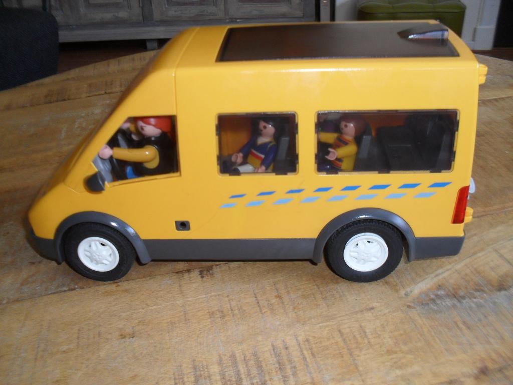 Playmobil schoolbus 6866 set no 43, Ophalen of Verzenden, Zo goed als nieuw, Los playmobil