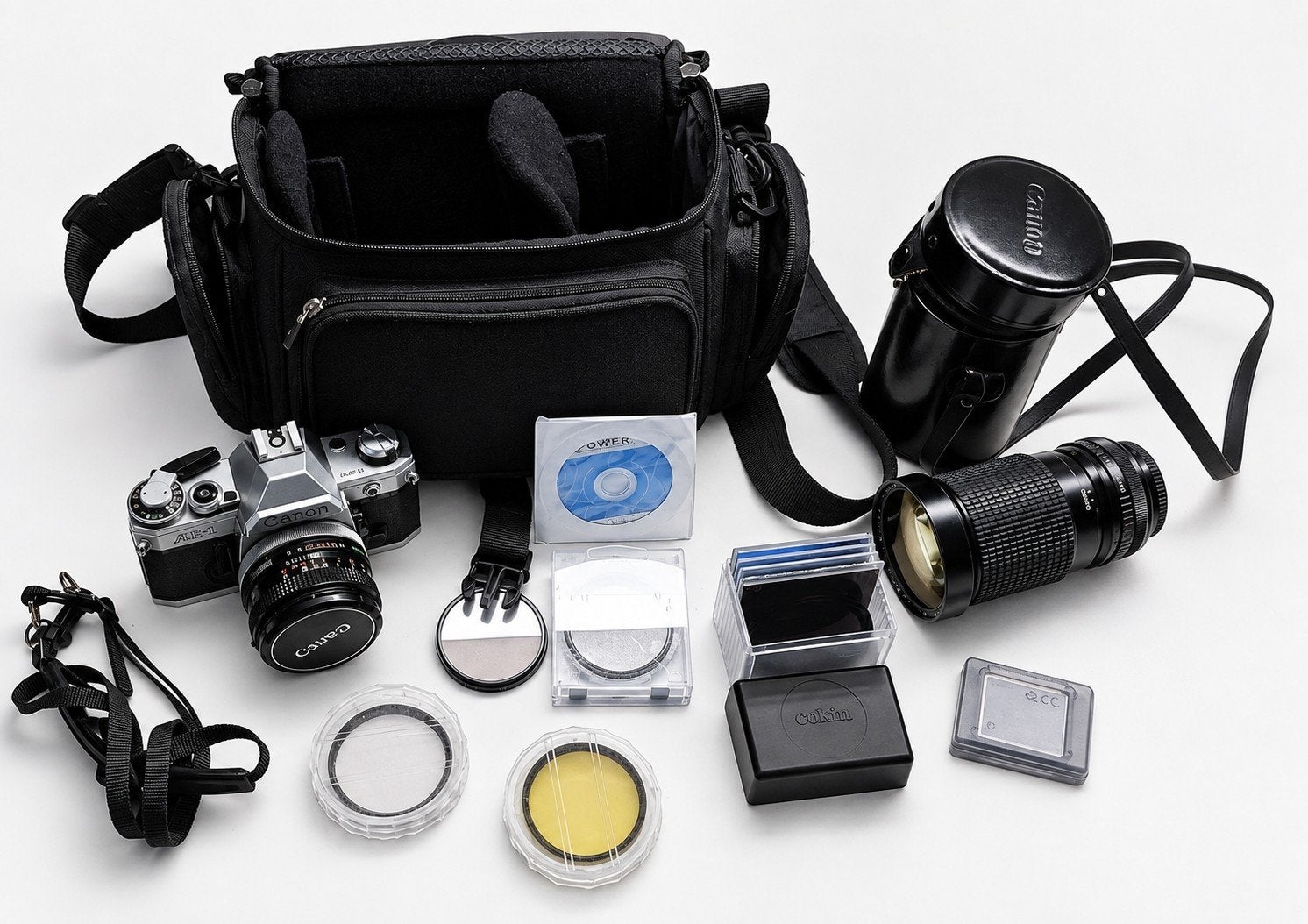 Canon AE-1 Spiegelreflexcamera met 2 lenzen en accessoires, Audio, Tv en Foto, Ophalen, Gebruikt, Spiegelreflex, Canon