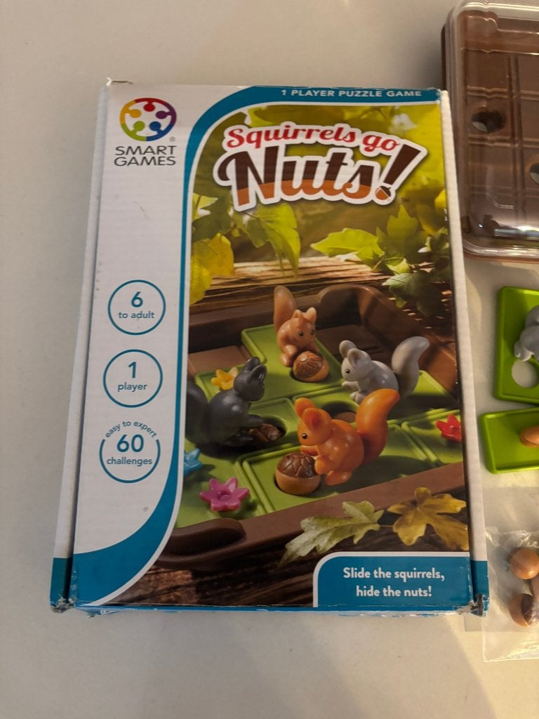 Smart games squirrels go nuts! Puzzelspel vanaf 6 jaar!, Ophalen of Verzenden, Puzzelen