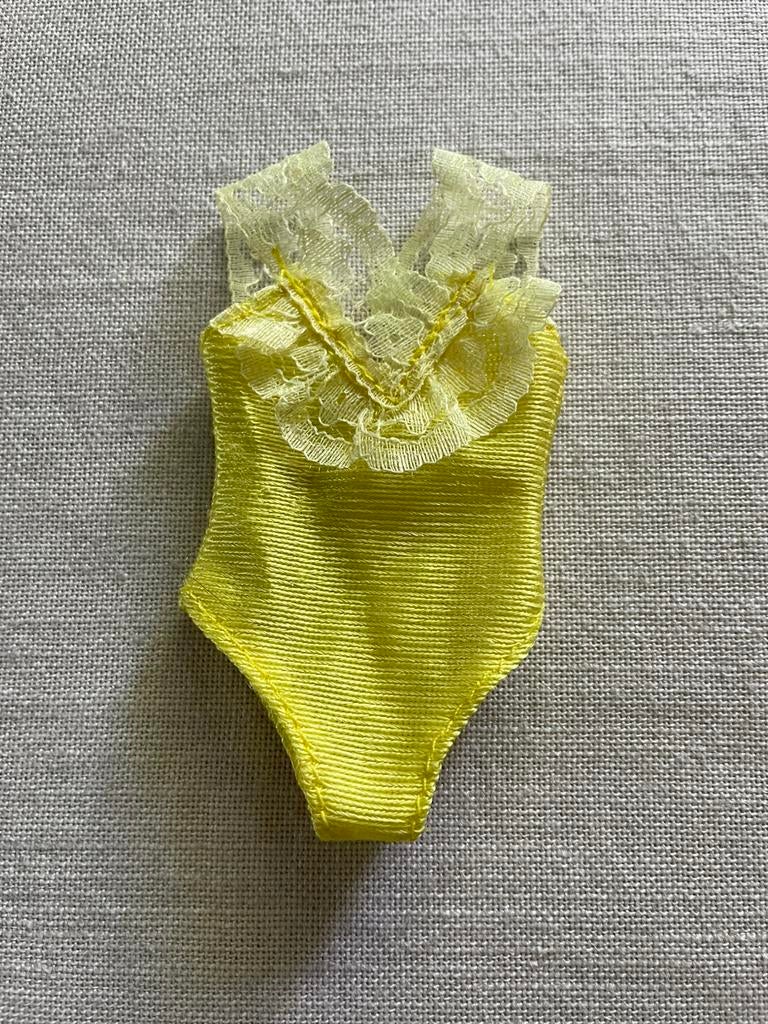 Vintage Fleur Sindy Barbie body / badpak 1970s-1980s, Ophalen of Verzenden, Gebruikt, Kleertjes