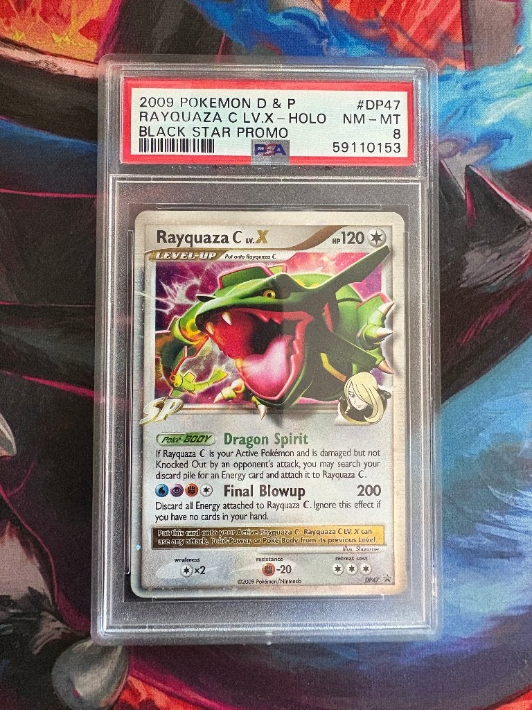 Pokemon Rayquaza LV X DP38 - PSA 8, Ophalen of Verzenden, Nieuw, Losse kaart, Foil