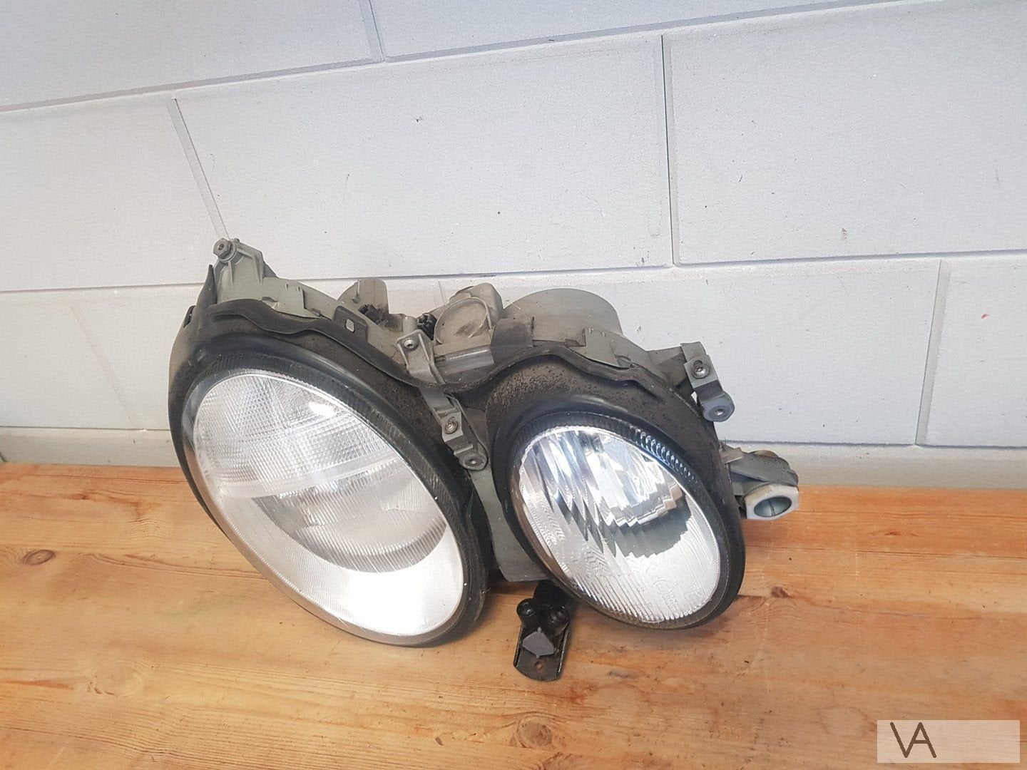Mercedes CLK klasse W208 1997-2003 xenon koplamp rechts €200, Auto-onderdelen, Verlichting, Gebruikt, -, Ophalen of Verzenden
