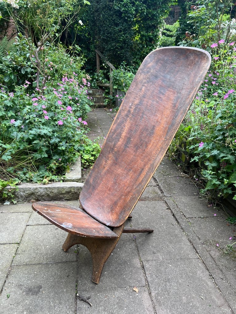Handgesneden Afrikaanse palaverstoel / Stargazer stoel, Ophalen
