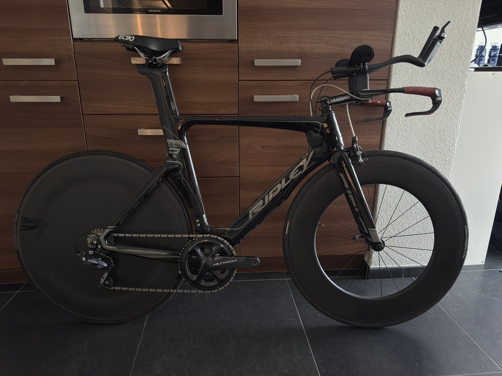 Ridley Dean TT Tijdritfiets / Triathlonfiets, Overige merken, Carbon, Ophalen of Verzenden, Zo goed als nieuw