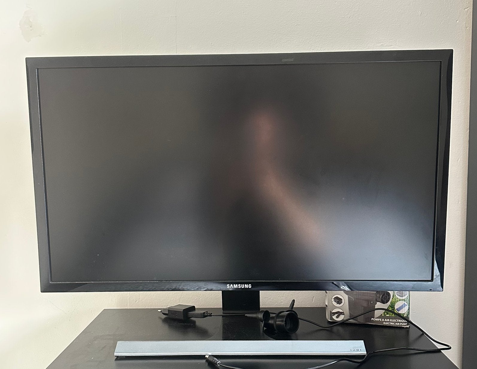 28 inch samsung beeldscherm 4k, Computers en Software, Ophalen of Verzenden, Zo goed als nieuw