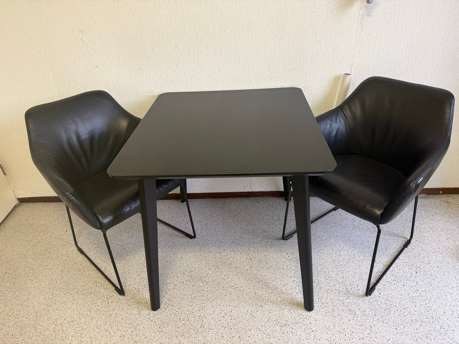 IKEA Lisabo tafel met 2 Tossberg stoelen, Ophalen, Gebruikt, Tot twee personen, 50 tot 100 cm