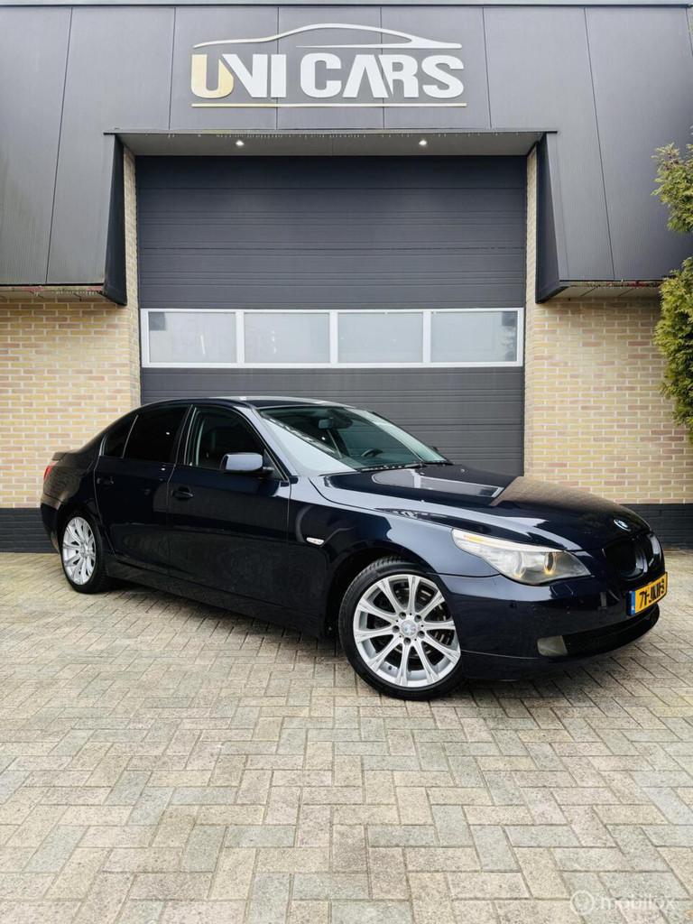 BMW 5-serie 525i Executive|Automaat|Leer|Gr Navi|LM|2009, Auto's, Achterwielaandrijving, Gebruikt, 2000 kg, 2996 cc