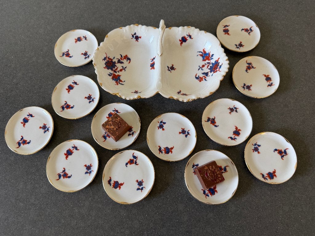 Porseleinen bonbonschaal met 12 schoteltjes Wille & Co, Ophalen of Verzenden