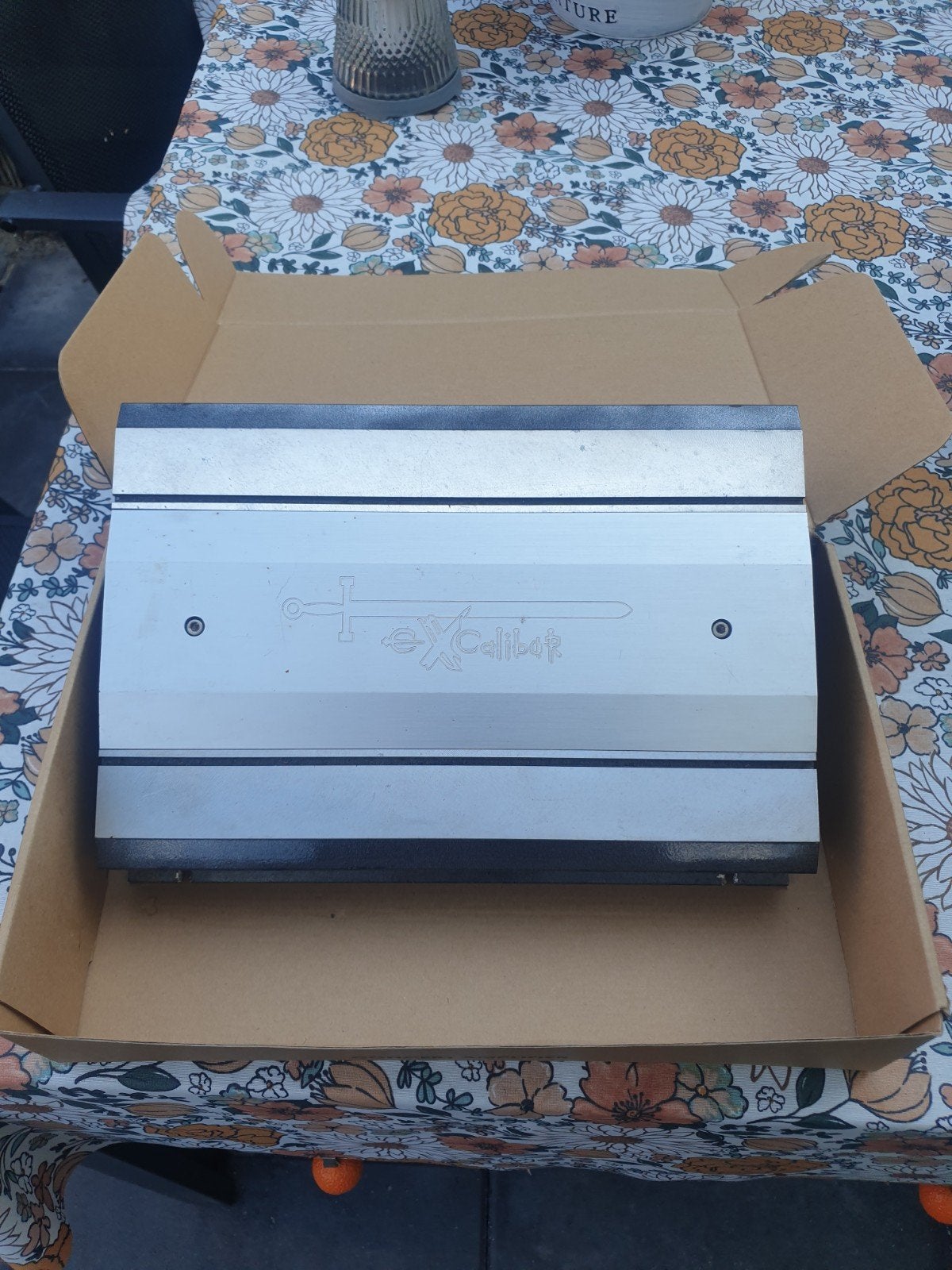 X caliber versterker 1000watt 2 kanaals, Auto diversen, Autospeakers, Ophalen of Verzenden
