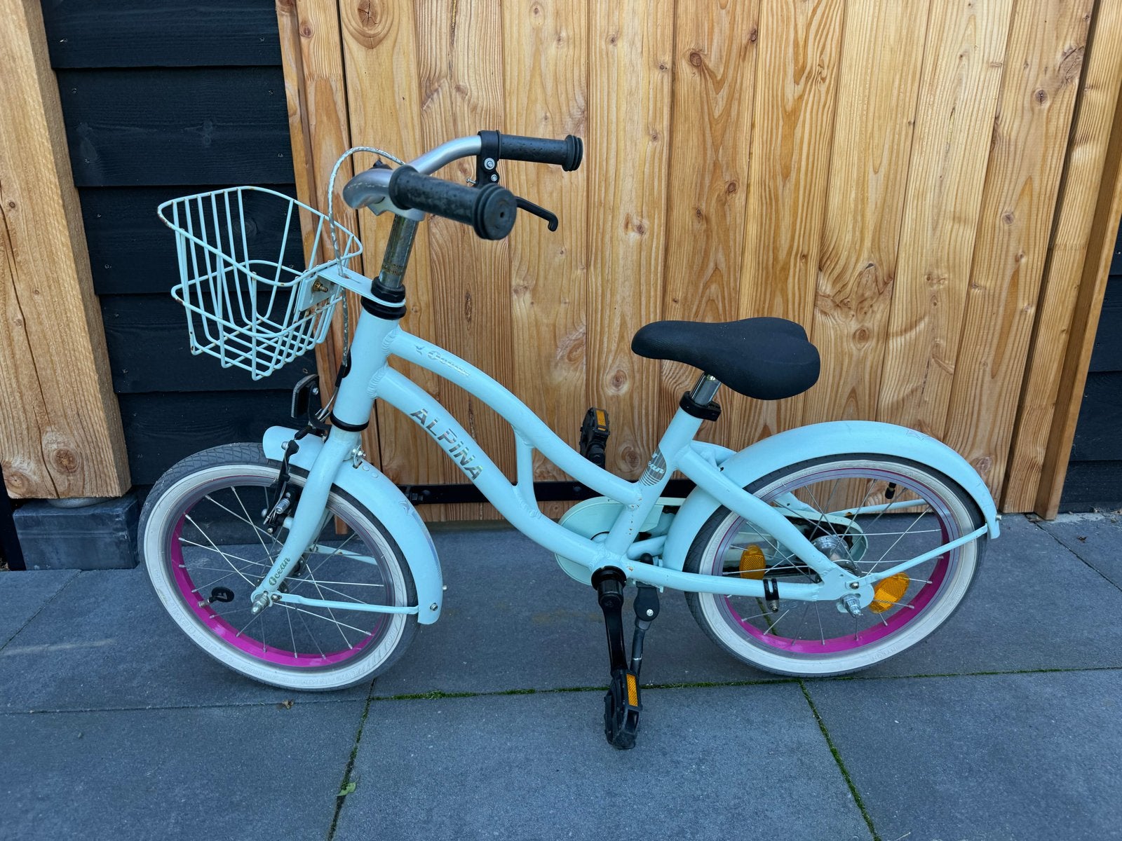 Alpina kinderfiets 16 inch - lichtblauw met mandje, Ophalen, Gebruikt, 16 tot 20 inch