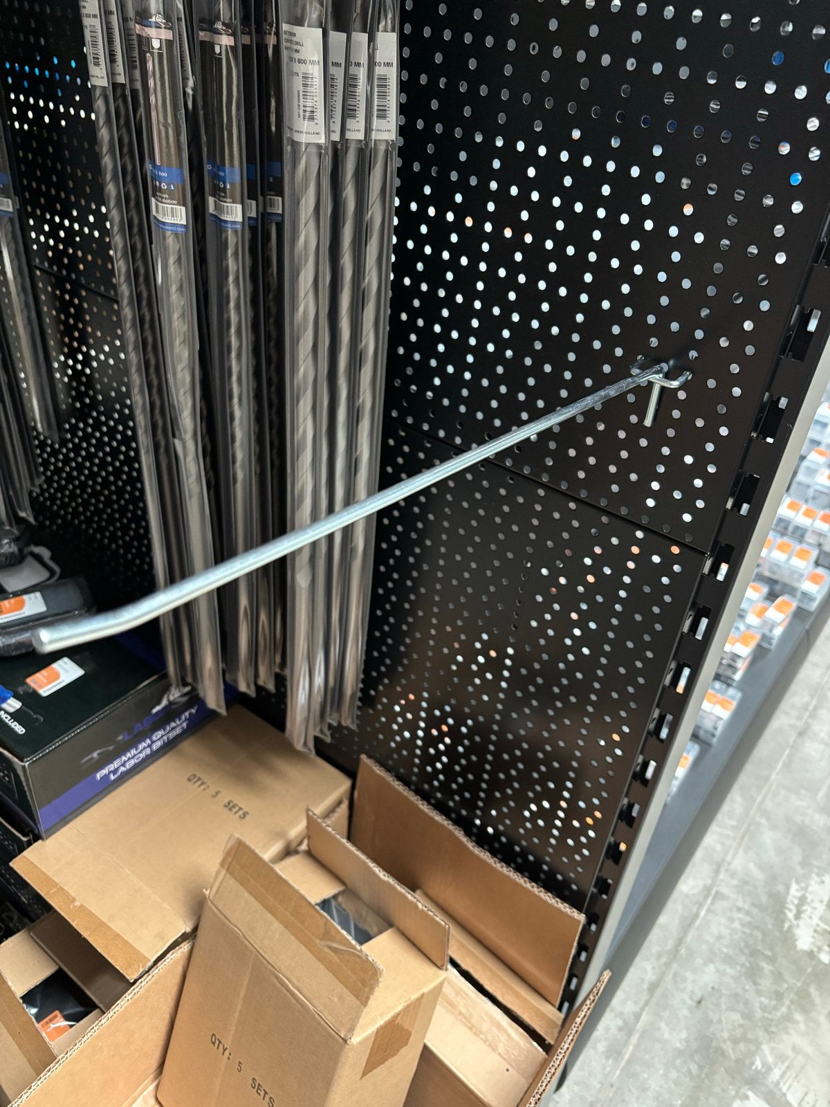 Tegometall Metalen displayhaak voor geperforeerde wanden, Ophalen