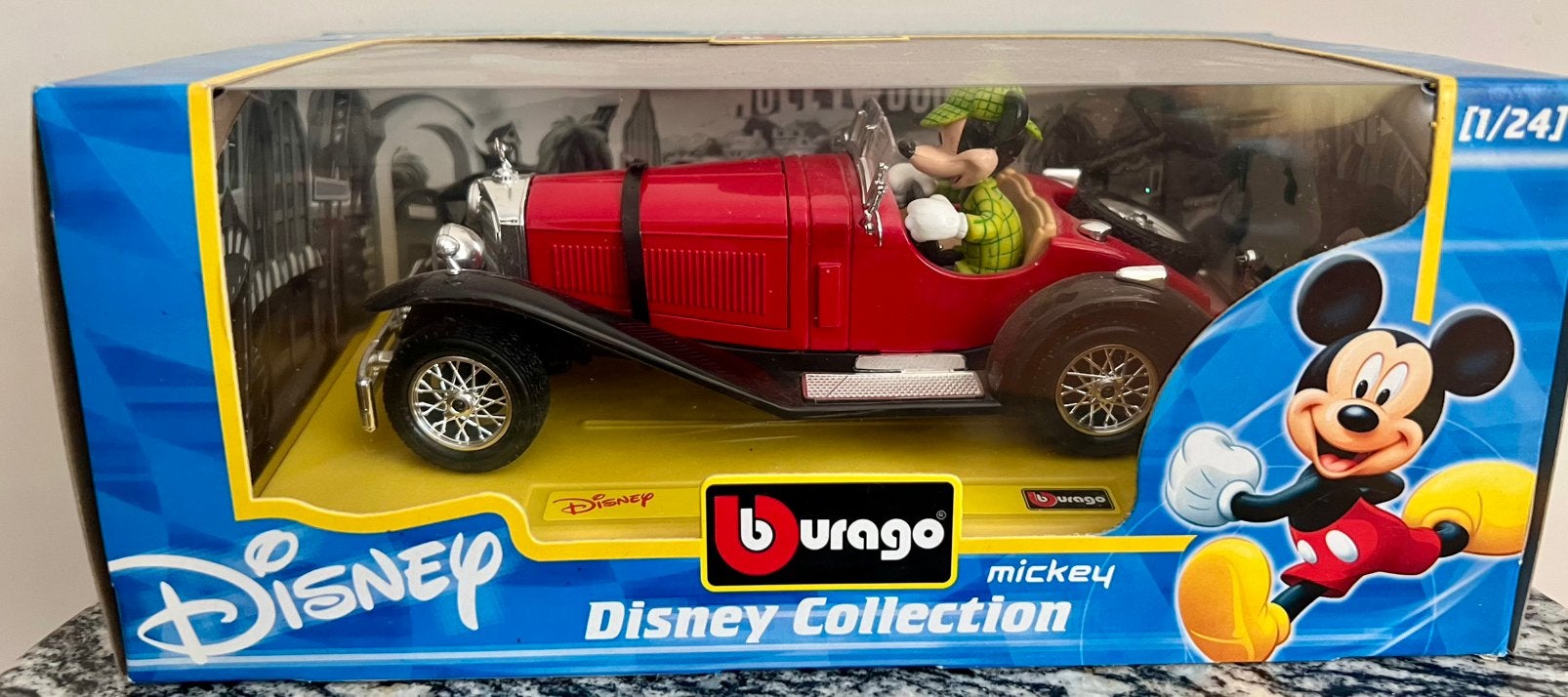 Unieke Bburago Disney Collection 1/18  (Mickey Mouse)., Verzamelen, Ophalen, Mickey Mouse, Zo goed als nieuw, Beeldje of Figuurtje
