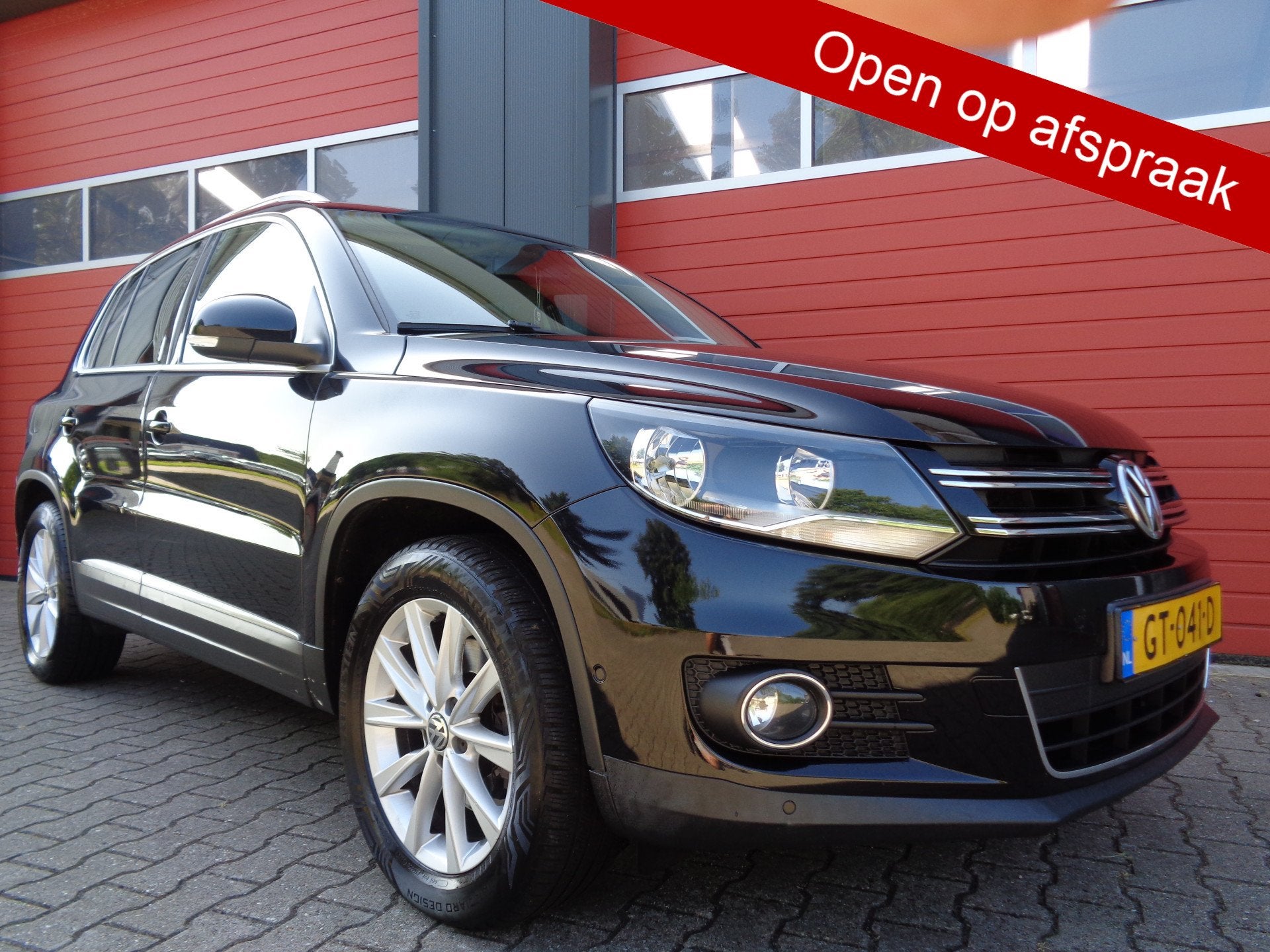 Volkswagen Tiguan 1.4 TSI Sport&Style Automaat,Trekhaak,1e E, Auto's, Euro 5, 4 cilinders, 160 pk, SUV of Terreinwagen