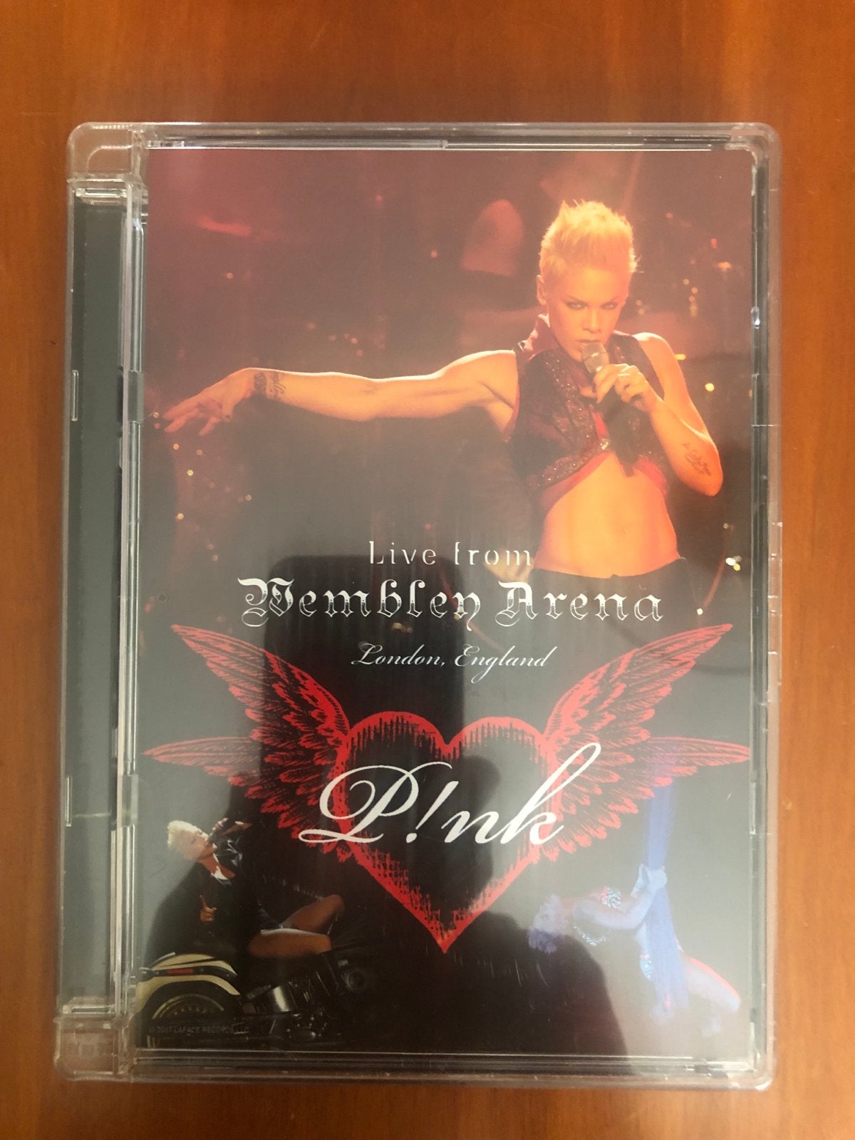 P!nk - Live from Wembley Arena DVD, Cd's en Dvd's, Dvd's | Muziek en Concerten, Gebruikt, Concert, Bonusmateriaal, Vanaf 12 jaar