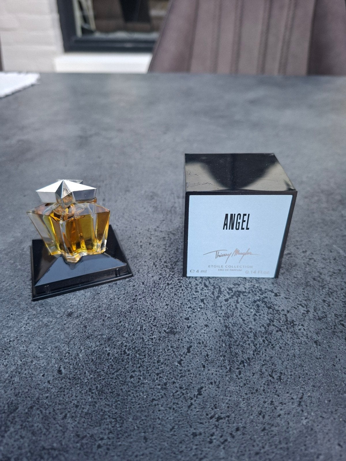 Thierry Mugler Angel parfum miniatuur 4ml, Ophalen, Zo goed als nieuw