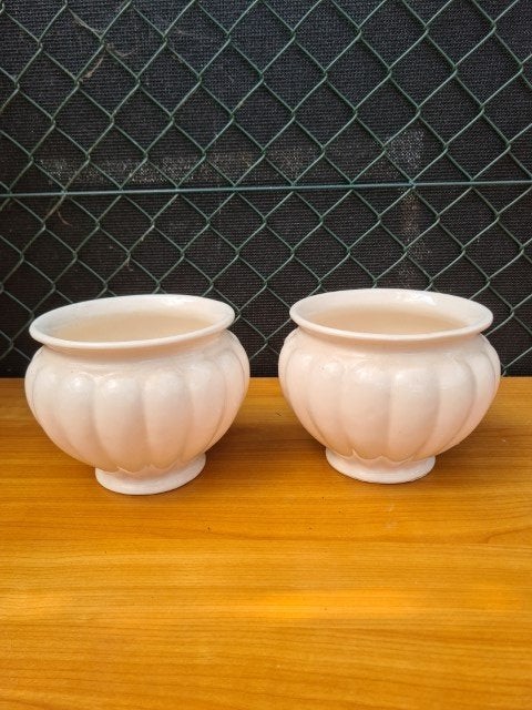Bloempotten crème 16 cm hoog 2 stuks, Tuin en Terras, Rond, Ophalen of Verzenden, Aardewerk, Binnen