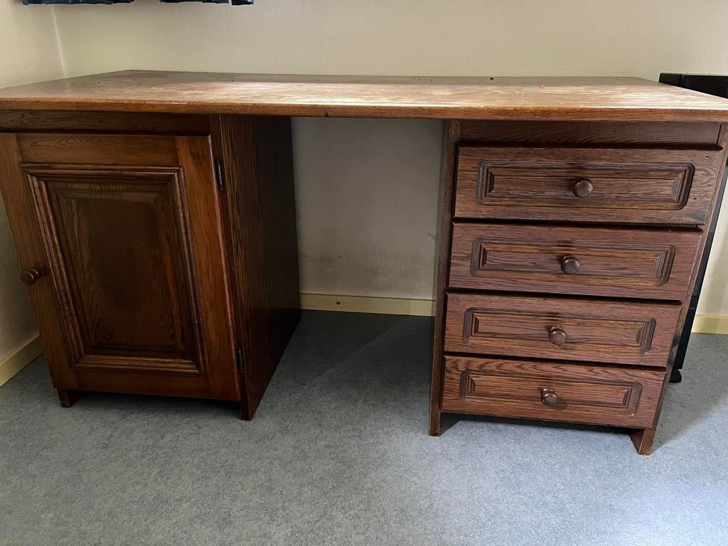 Eikenhouten bureau, Ophalen, Zo goed als nieuw