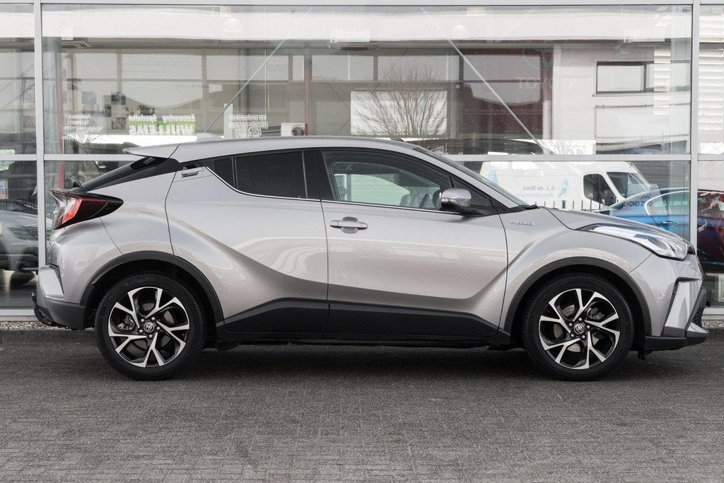 Toyota C-HR 1.8 Hybrid First Edition, Auto's, Toyota, Stof, Euro 6, 4 cilinders, 122 pk