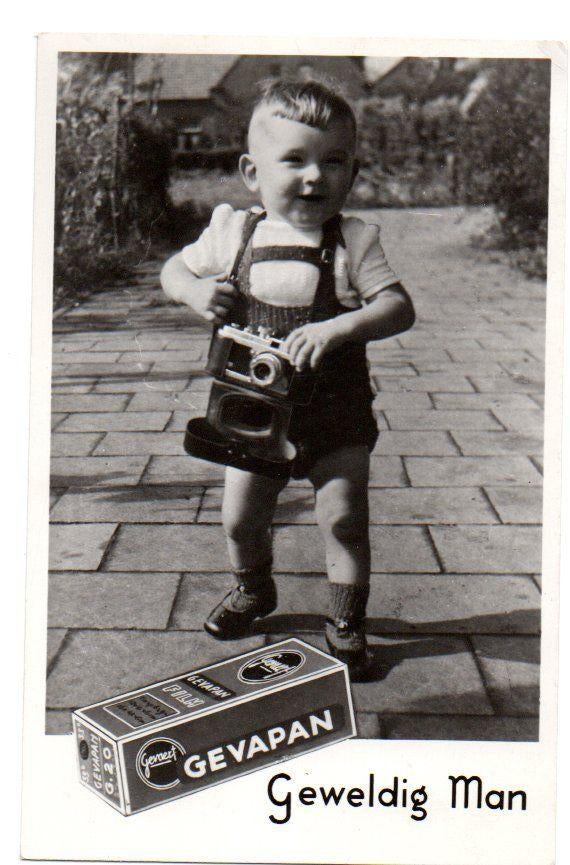 Gevapan Jongetje met oude fotocamera Geweldig man, Ophalen, 1940 tot 1960, Kinderen