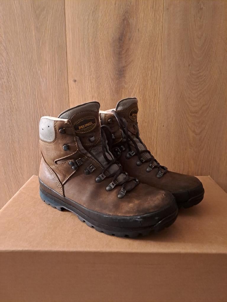 Meindl Wandelschoenen - Robuust maat 42, Ophalen of Verzenden, Gebruikt, Schoenen
