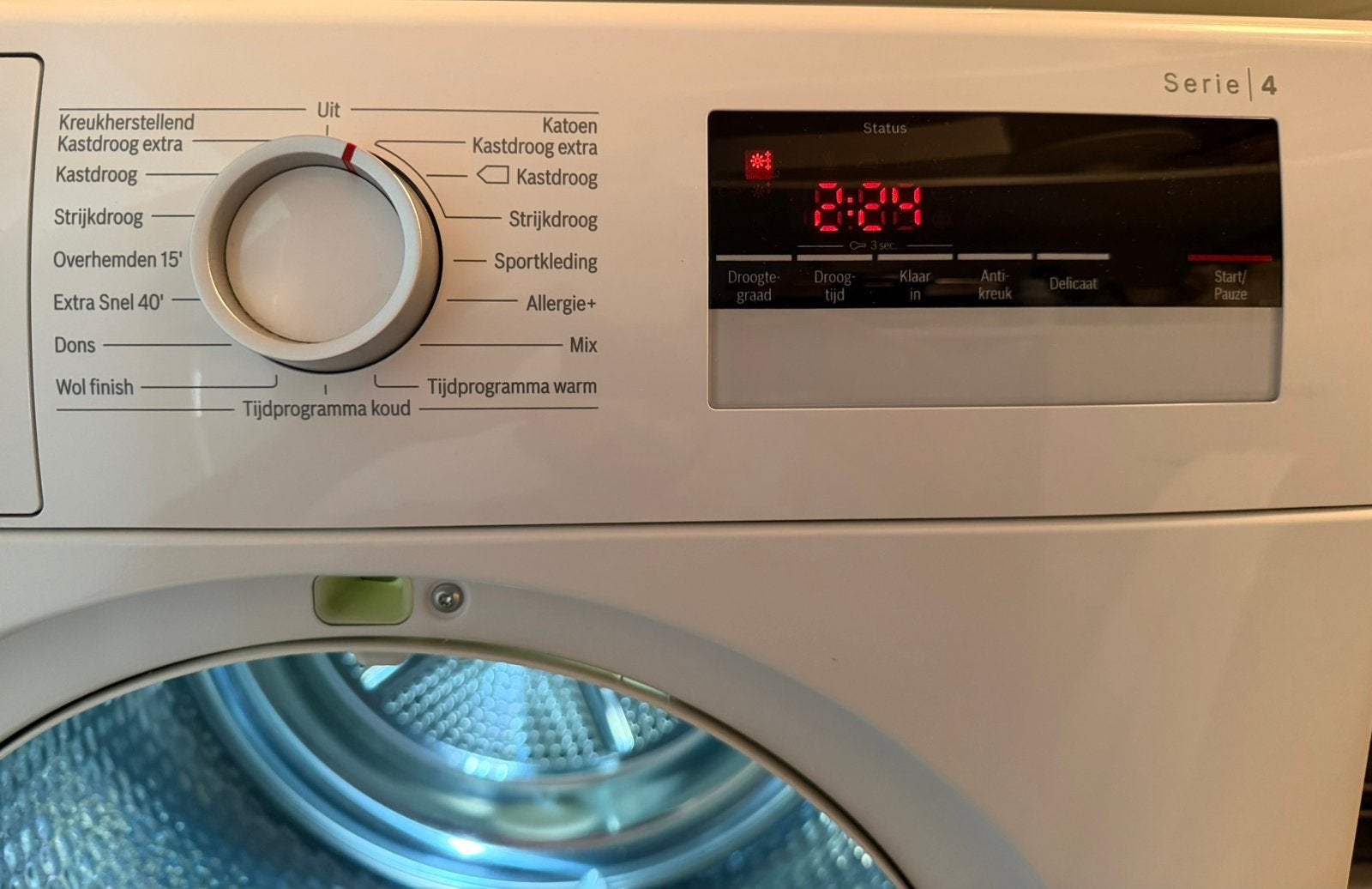 Bosch Wasdroger, Ophalen, 6 tot 8 kg, Minder dan 85 cm, Zo goed als nieuw