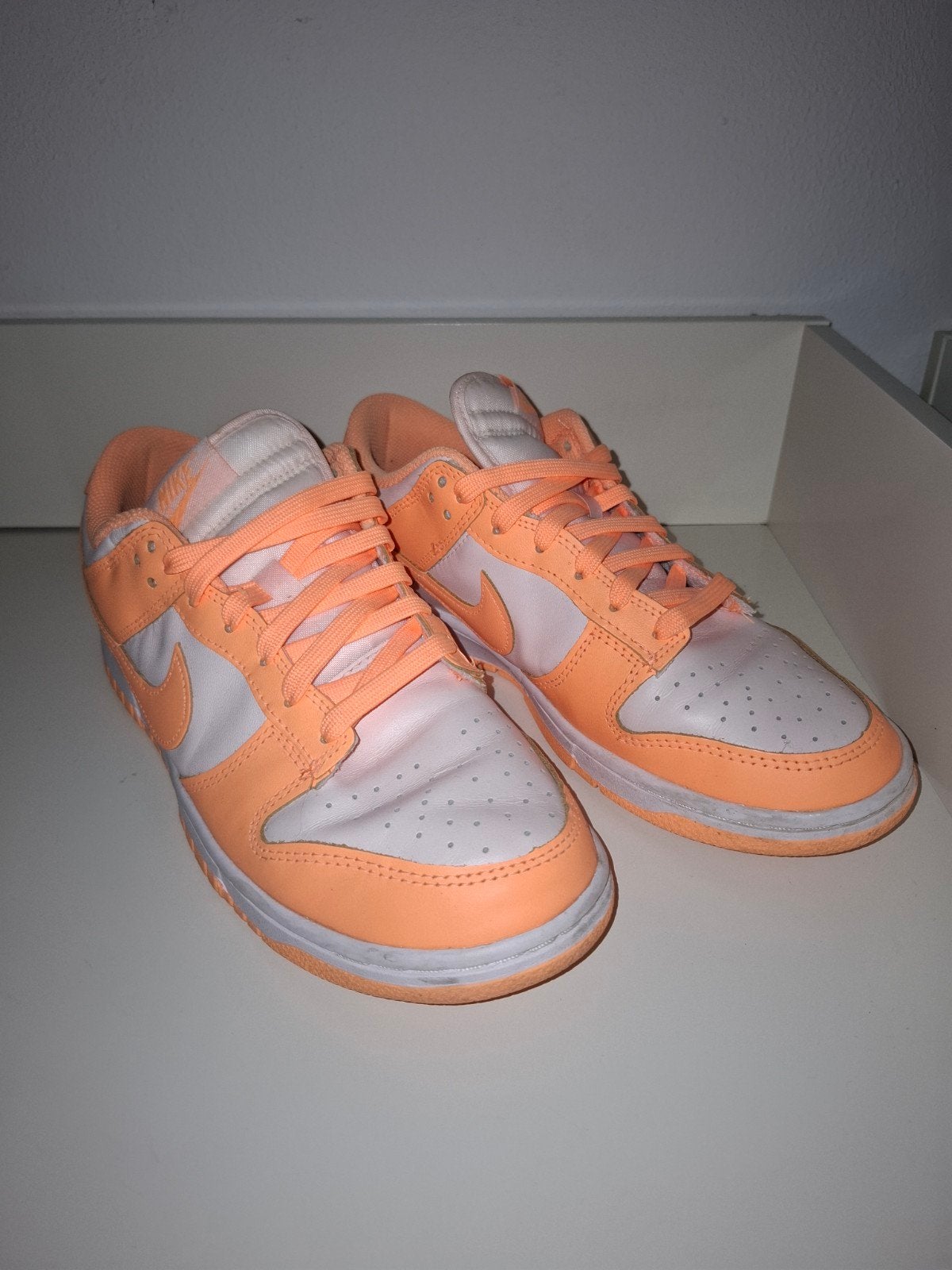 Nike dunk low peach cream, Kleding | Dames, Nike, Oranje, Ophalen of Verzenden, Sneakers of Gympen